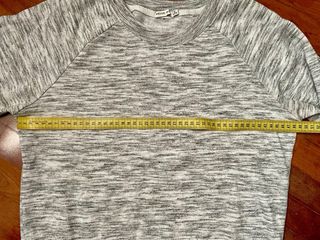 Jersey Bershka Jaspeado Talla S