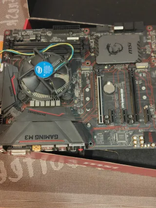 Placa base MSI Z270 GAMING M3 y procesador i5 7600