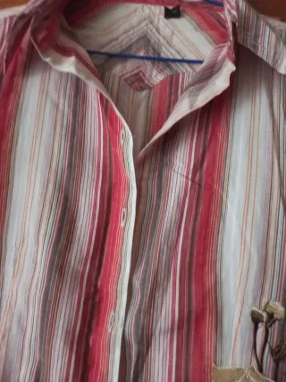 Camisa Rayas Flores Bordadas