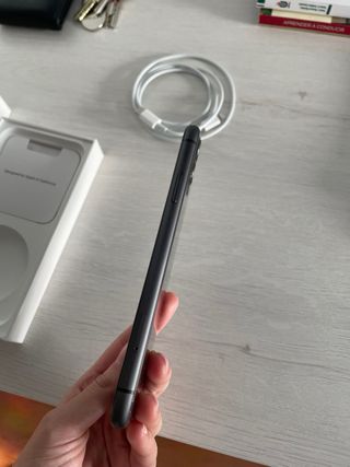 iPhone 11 Negro Espacial