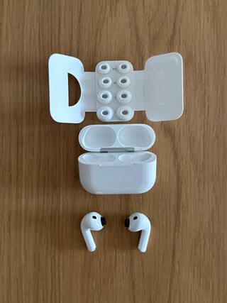 Airpods Pro 3 (no funciona el estuche de carga)