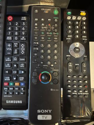 Sony Trinitron KV-M1400E Monitor CRT