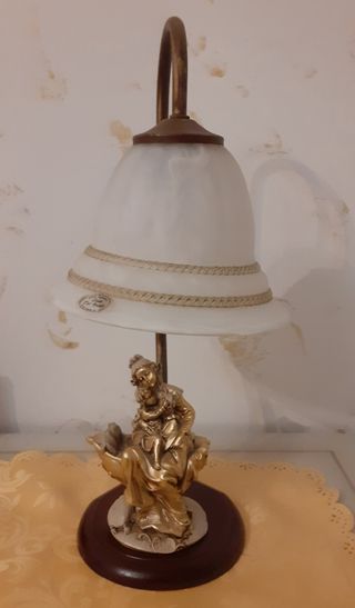 Lampada da comodino
