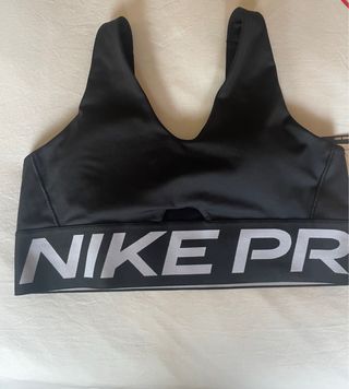 Sujetador deportivo Nike Pro Negro talla L.