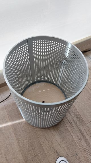 Mesita auxiliar de almacenaje