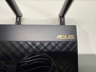 Router Asus RT-AC66U Dual Band Gigabit