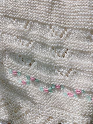 Chaqueta Comunión Blanca bordada artesanal