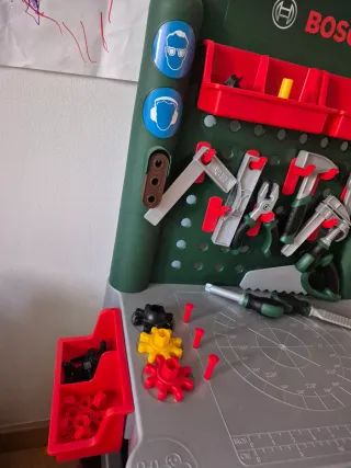 Mesa de herramientas Bosch