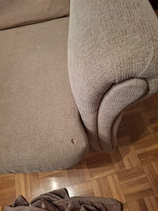 Sillón orejero tela beige