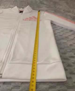 Chaqueta Adidas Blanca y Coral 11-12 años