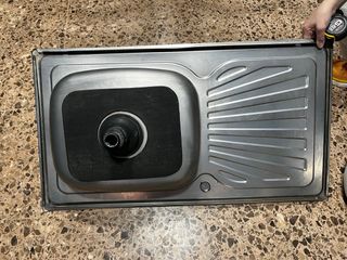 Fregadero de acero inoxidable sin usar