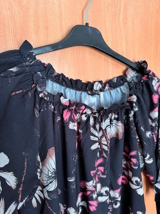 Blusa mujer floral hombros descubiertos