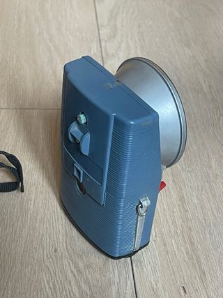 Cámara Kodak Starflash azul con funda y accesorios