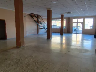 Alquiler local comercial