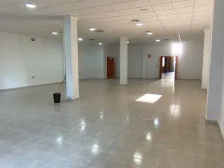 Alquiler local comercial