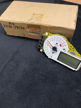 Cuadro Cuentakilómetros Suzuki GSX-R 600 Original