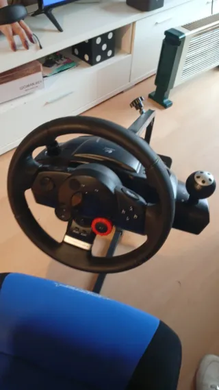 Volante Logitech GForce Feedback GT