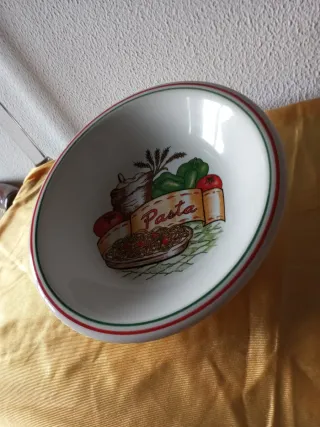 Fuente decorada para pasta