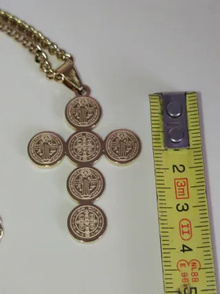 Collana Croce San Benedetto Dorata Protezione