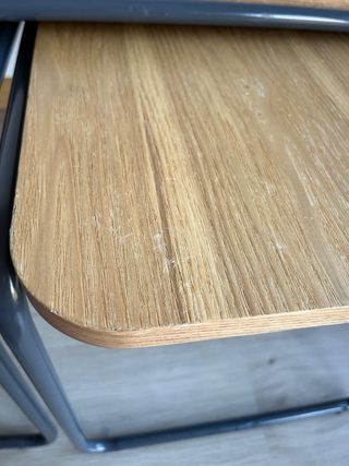 Conjunto mesa y 2 mesitas auxiliares