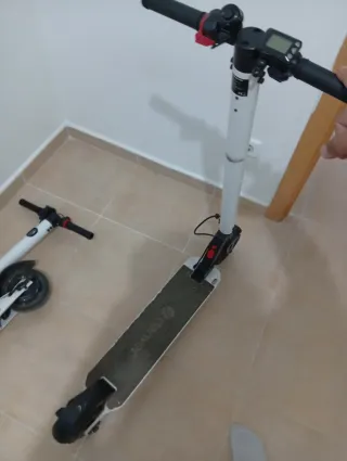 Patín Eléctrico Blanco