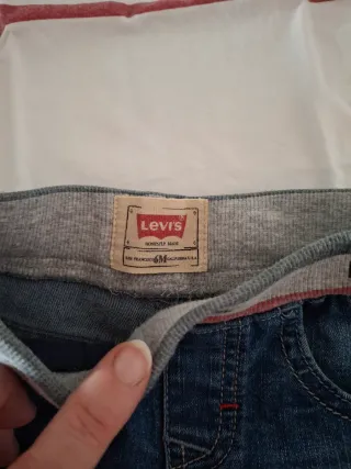 Conjunto bebé Levi's 6 meses