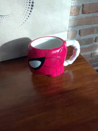 Taza Spiderman Cerámica Roja