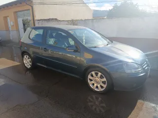 Volkswagen Golf 2005