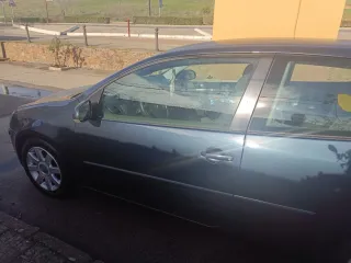 Volkswagen Golf 2005