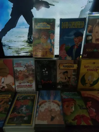 Lote Películas VHS Animadas Familiares