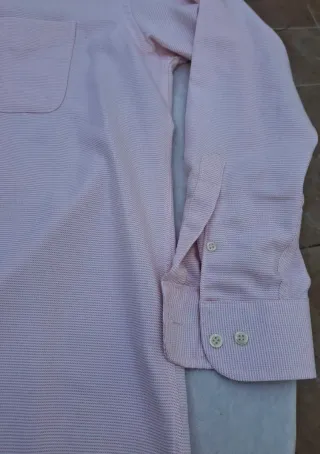 Camisa de hombre T 5. Medidas en descripción