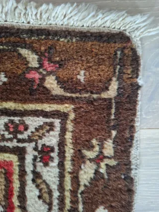 Tappeto vintage orientale piccolo lana fatto a man