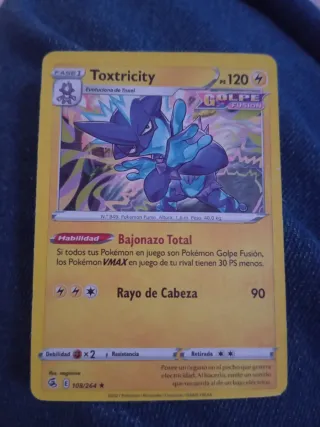 Carta Pokémon Toxtricity Golpe Fusión 120 PS