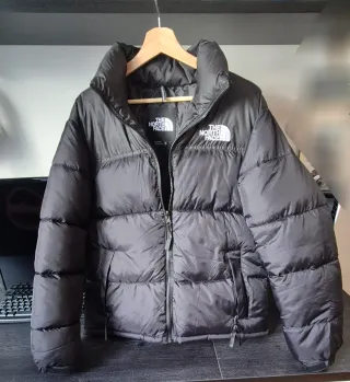Plumas The North Face Negra La talla es más S