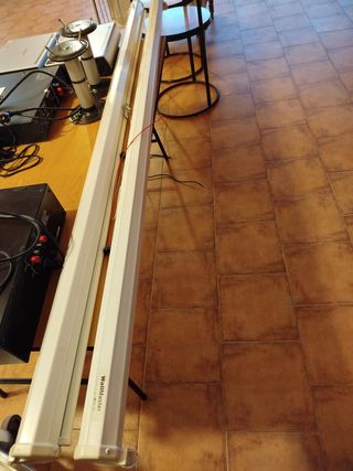 Proyector Sony 2700 Lúmenes VPL-CX100