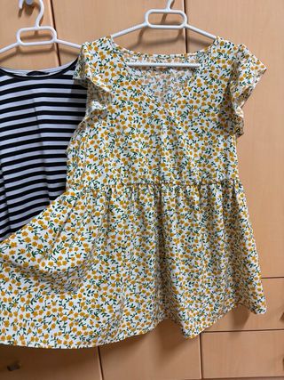 2 Camisetas Premamá Rayas y Flores