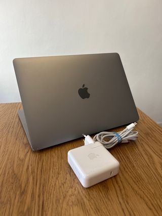 Apple MacBook Pro 13 Plata