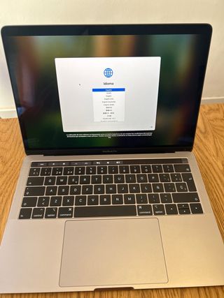 Apple MacBook Pro 13 Plata