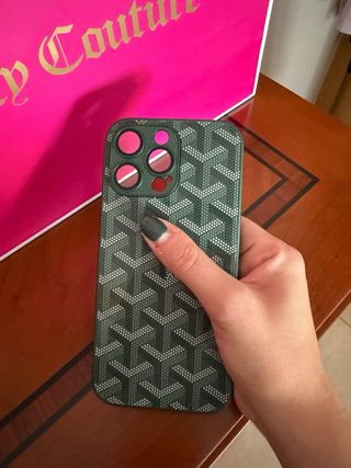 Funda iPhone 16 Pro Max Goyard