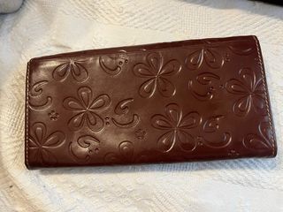 Cartera Laura Valle Granate Flores