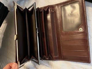 Cartera Laura Valle Granate Flores