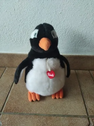 Peluche Pingüino Trudi