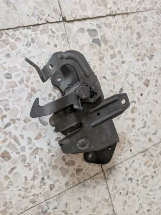 Cerradura Cierre Capot Mitsubishi Eclipse 2G