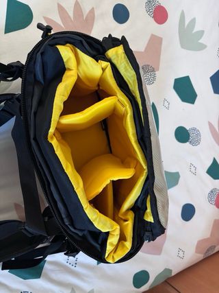 Fondello Mountainsmith per fotocamera reflex e obiettivi