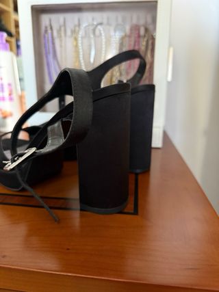 Sandalias Zara Tacón Plataforma Satén