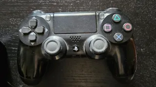 Playstation 4 Slim + Controller + Gioco