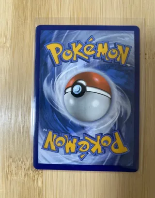 Carta Pokémon Umbreon VMAX 215/203