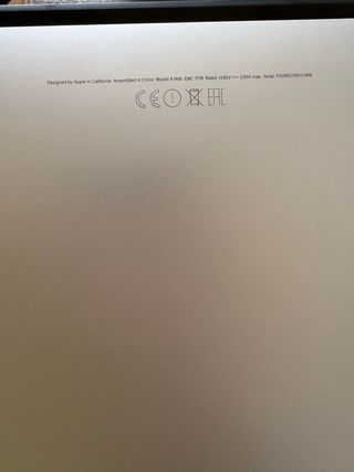 MacBook Air Plata I5 128 Gb, 8RAM, 13 pulgadas