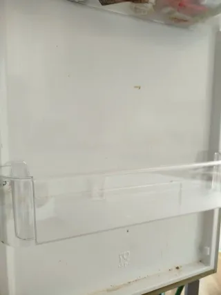 Botellero Frigorífico recambios Whirlpool Indesit