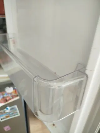 Botellero Frigorífico recambios Whirlpool Indesit